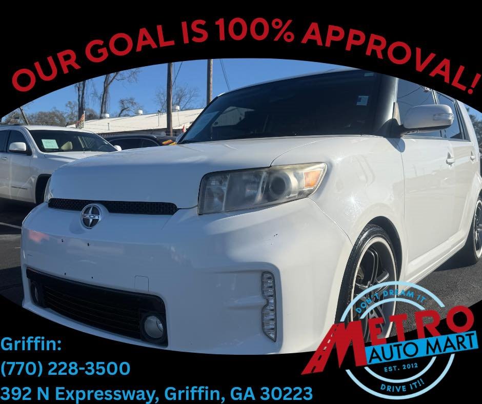 2015 Scion xB Base's photo