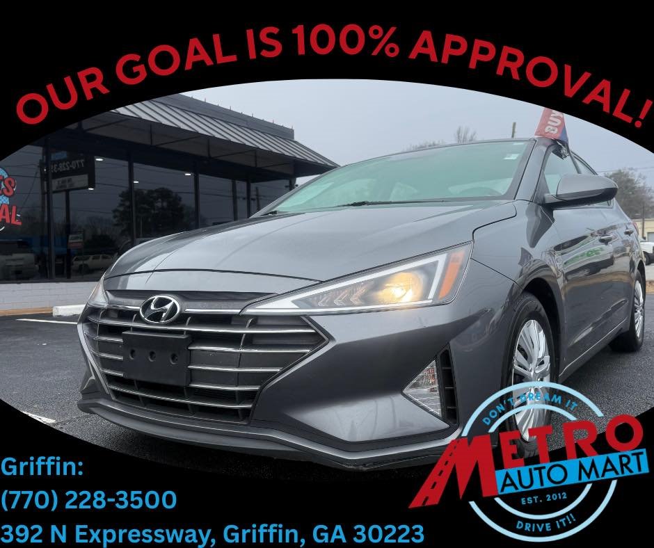 2019 Hyundai Elantra SE's photo