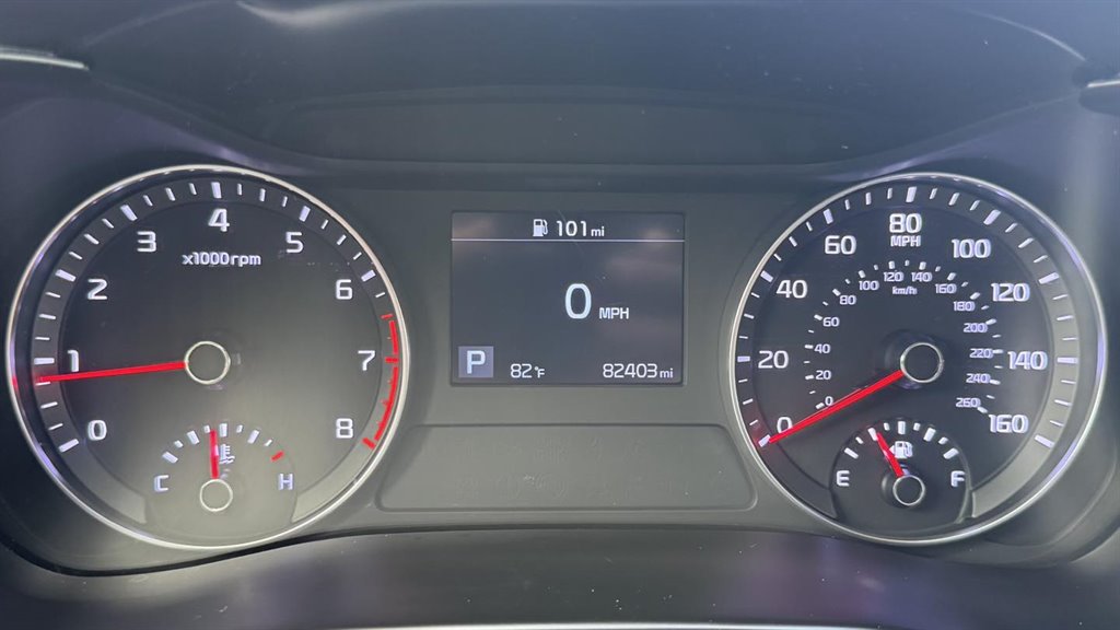 2021 Kia Forte LXS - Photo 11